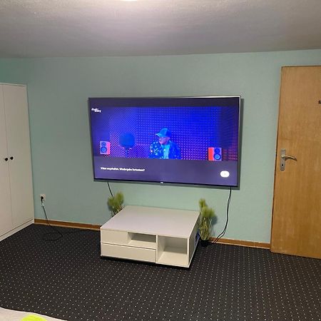 Chambre Avec 3 Lits Treviri Esterno foto