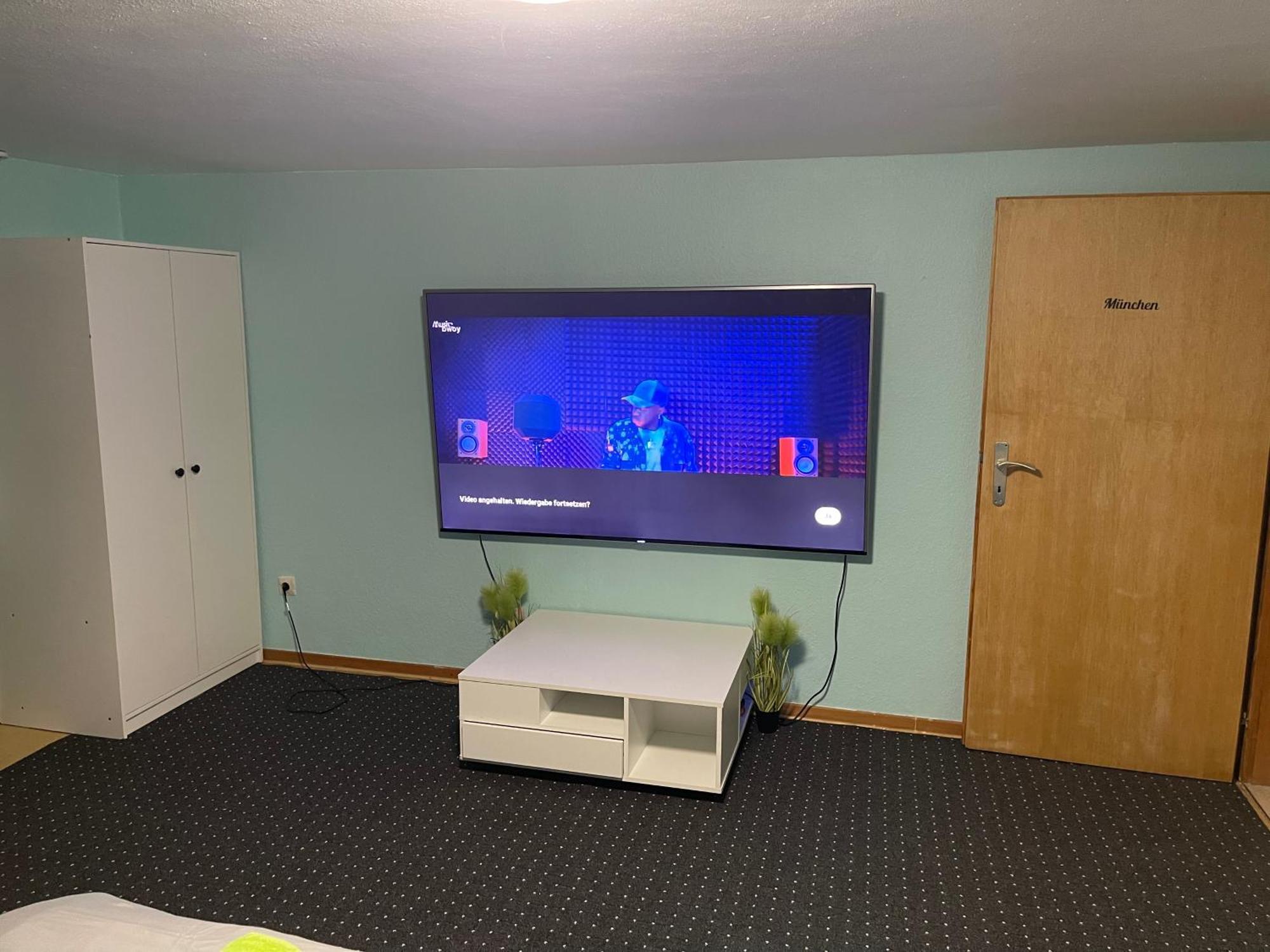 Chambre Avec 3 Lits Treviri Esterno foto