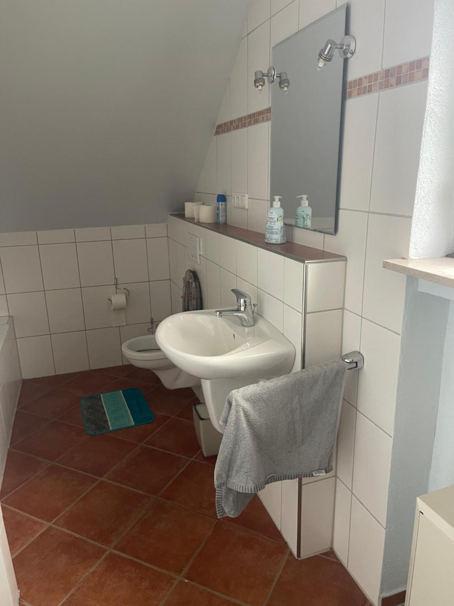 Chambre Avec 3 Lits Treviri Esterno foto